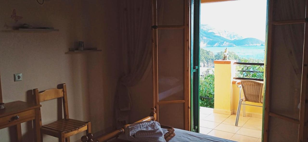 Vassilis Apartments Paleokastritsa Bagian luar foto