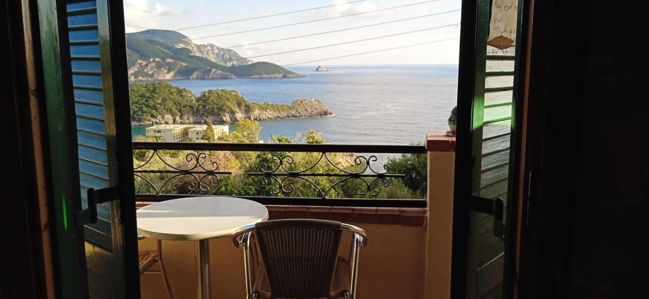 Vassilis Apartments Paleokastritsa Bagian luar foto