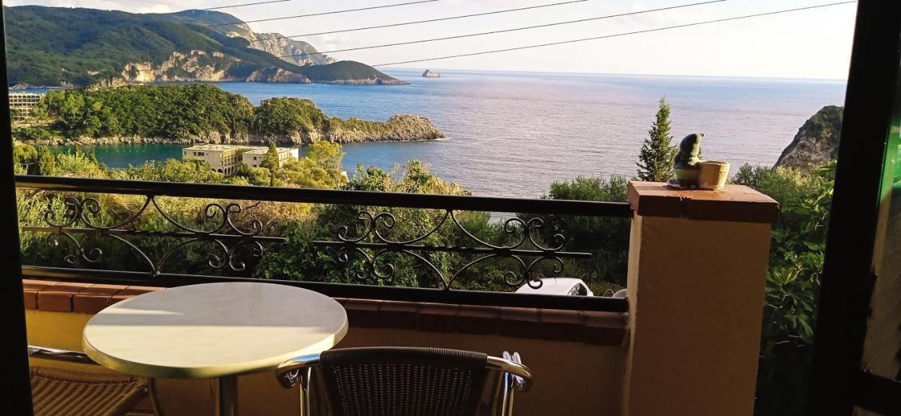Vassilis Apartments Paleokastritsa Bagian luar foto