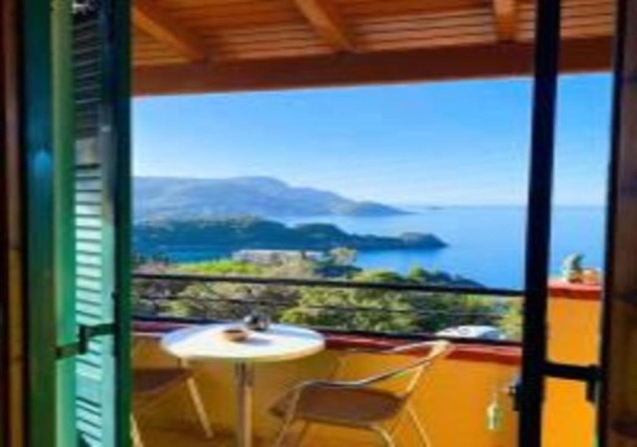 Vassilis Apartments Paleokastritsa Bagian luar foto
